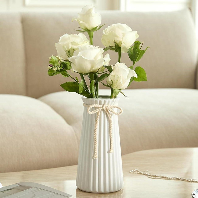 SEUYUCL White Ceramic Flower Vase, 8'' Modern Minimalist Decorative Vases for Bouquet, Boho Vases for Pampas Grass Home Office Farmhouse Decor Bedroom Living Room Wedding Table Decorations
