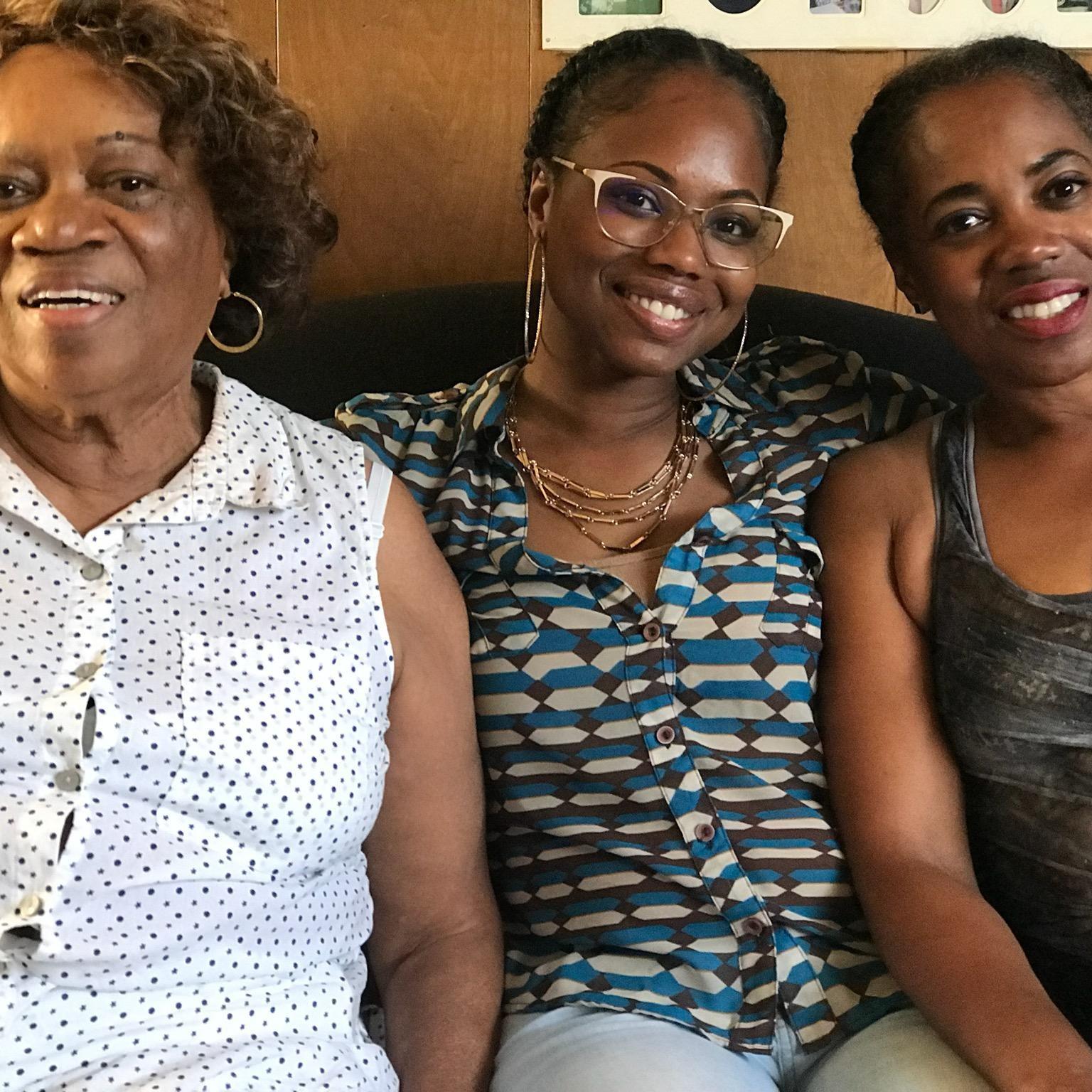 Mechellé with her mom and grandmother.