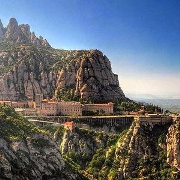 Tapas and Cava in Montserrat