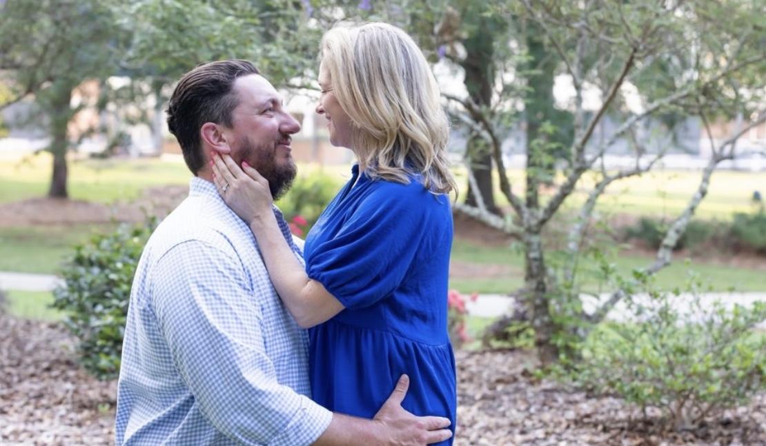 The Wedding Website of Victoria Henbest and Cory Holcomb