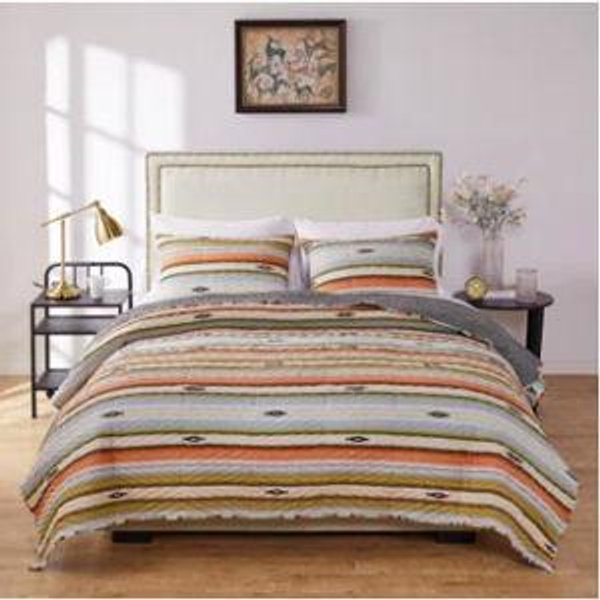 Barefoot Bungalow Painted Desert Southwest Reversible Quilt Set | Wayfair - Queen - charcoal/ millennial pink/ green