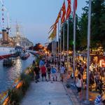 Spruce Street Harbor Park