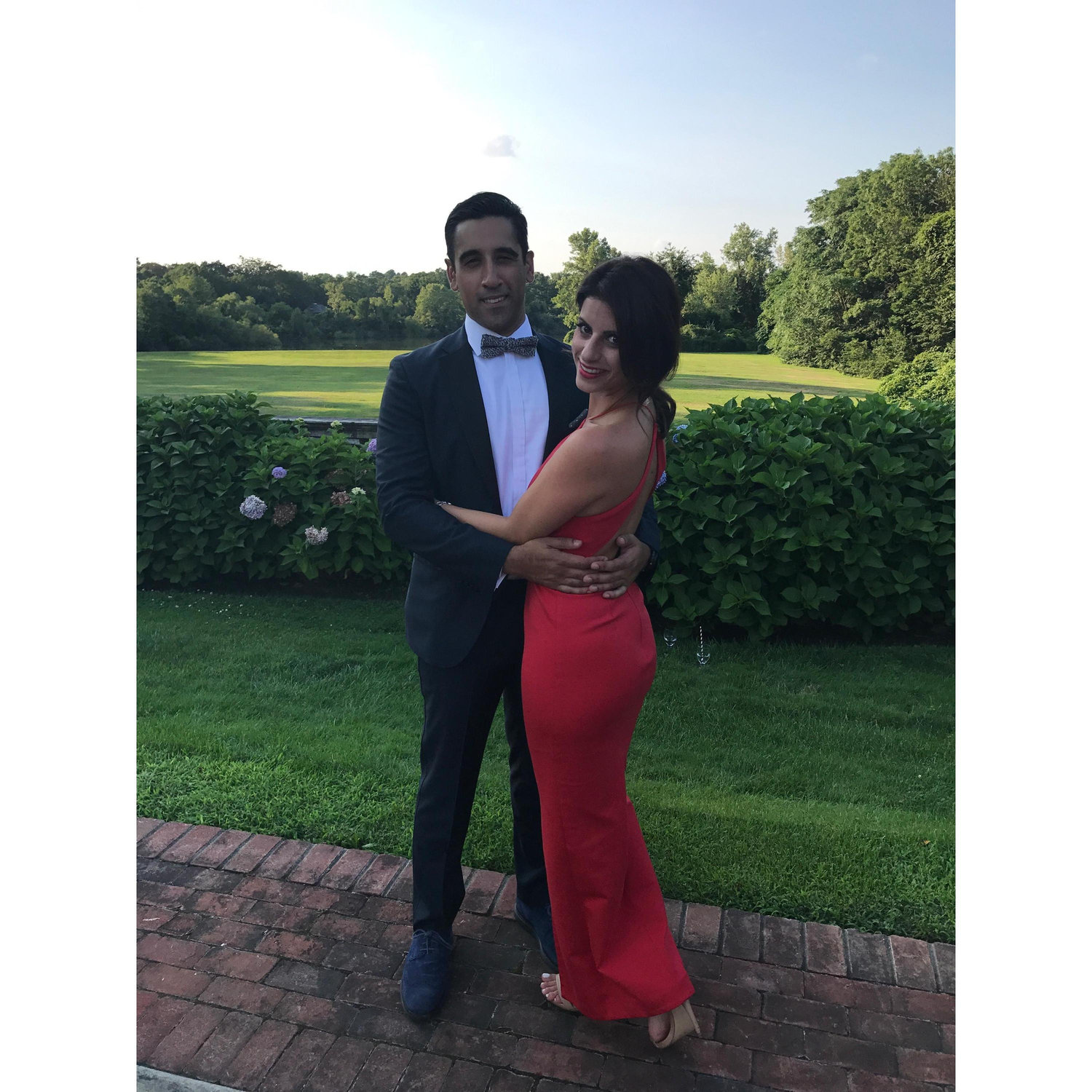 And that zest for wanderlust and love for each other has led Justin and Diana to be beyond elated to start the next phase of their lives in France surrounded by their loved ones.