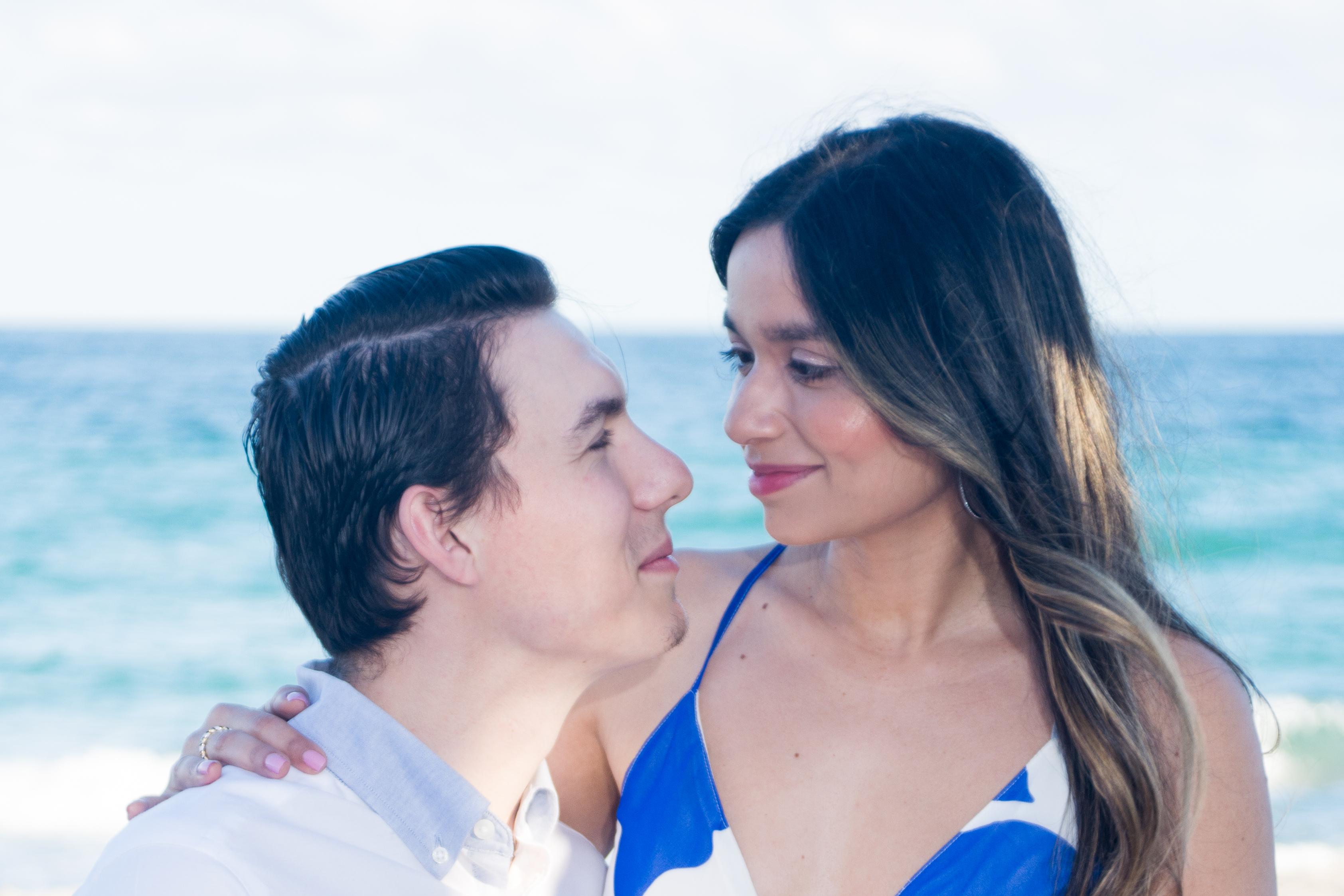 The Wedding Website of Veronica Valdes and Fatjon Cake