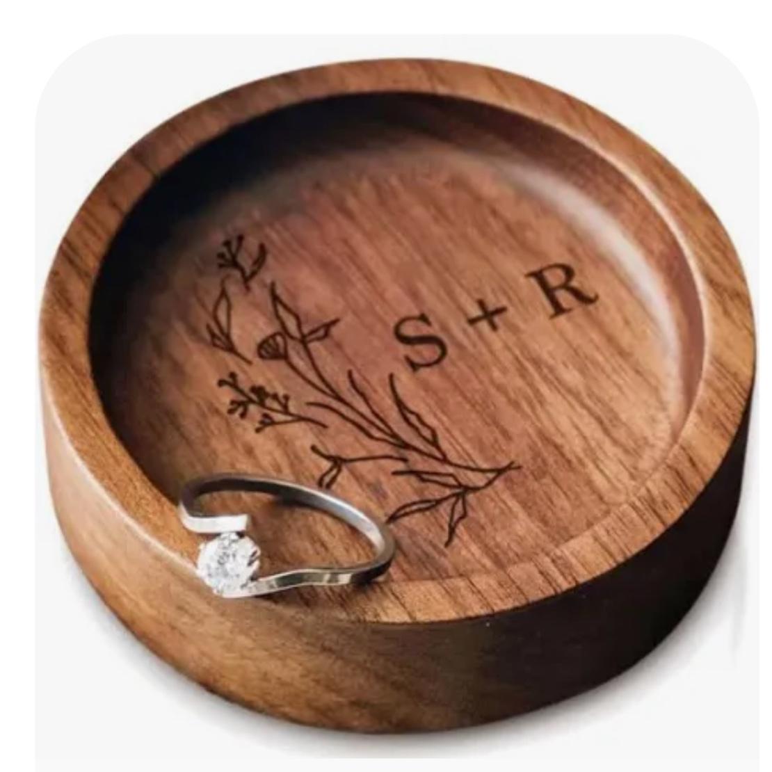Custom Round Wood Ring Holder