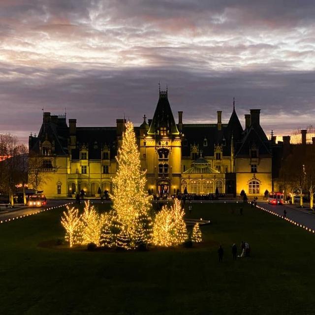 Tickets to Biltmore’s Candlelight Christmas