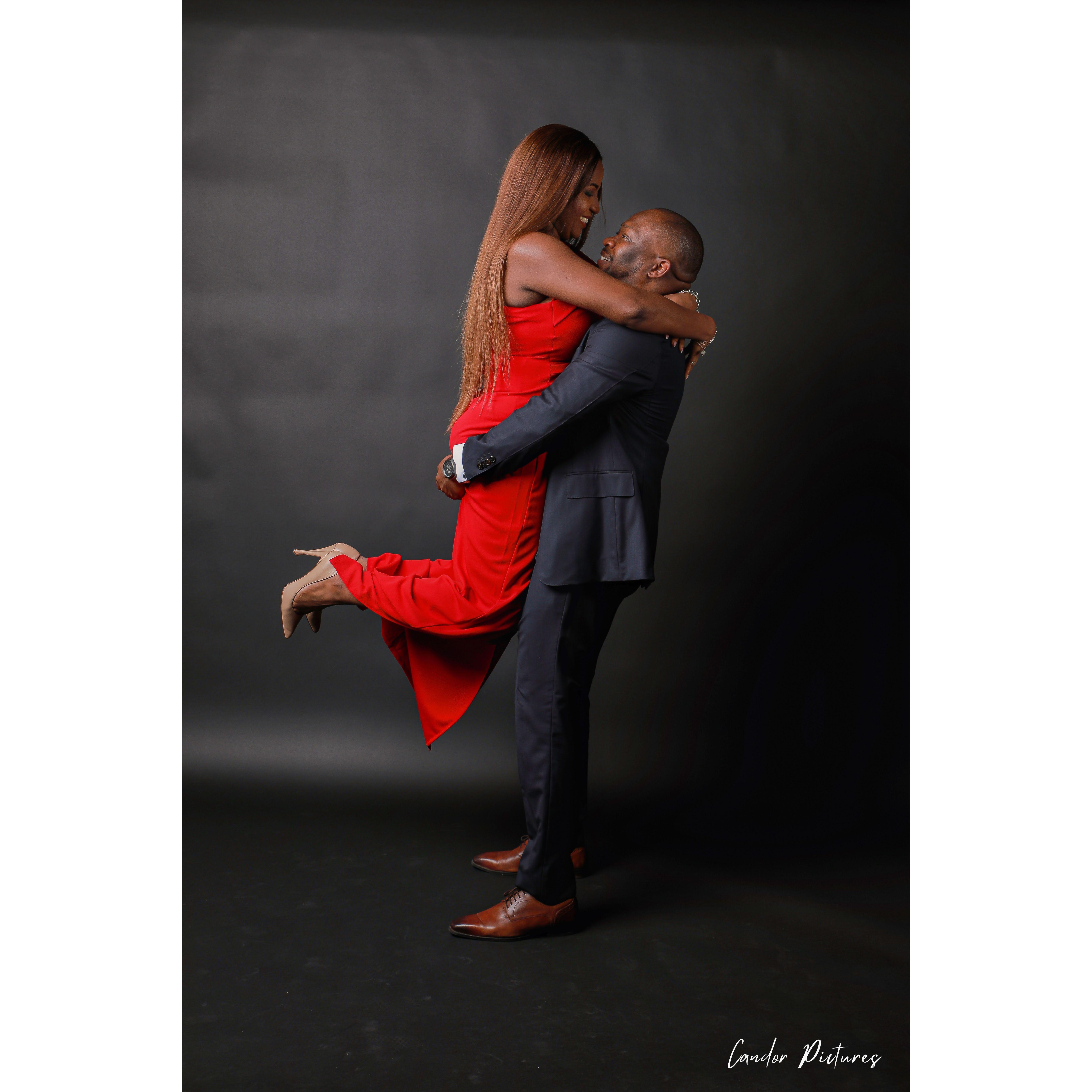 Can you tell how long this pose lasted? ~30 seconds! 🤣. Babe was almost out of breath by that time🤣🤣