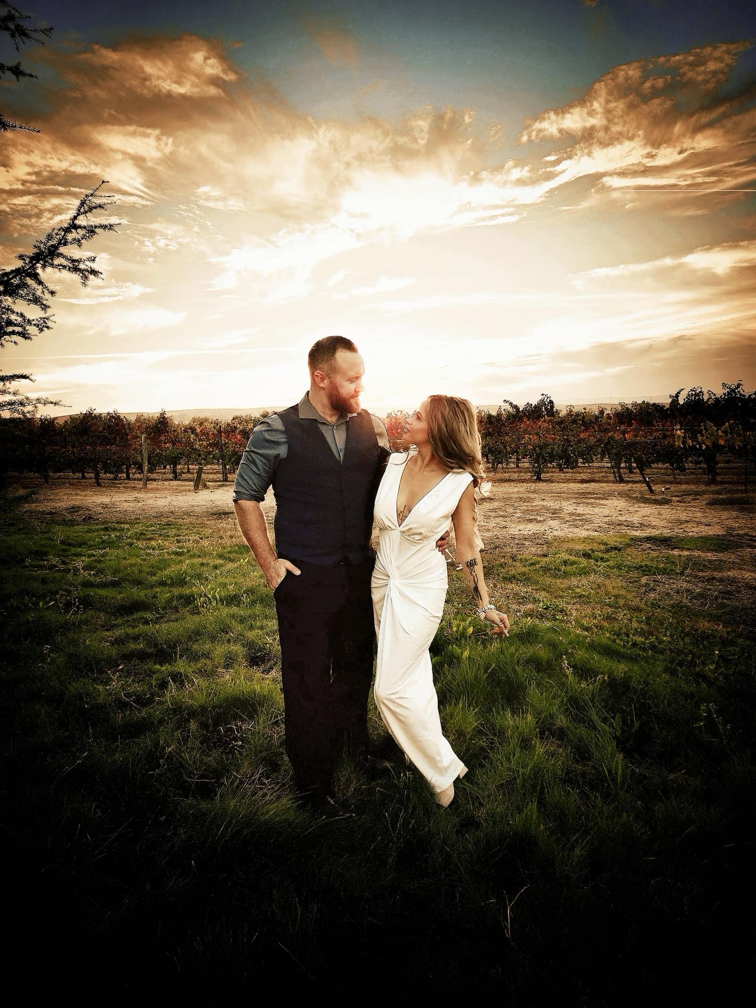 The Wedding Website of Nicolle Turk and Harrison Wood