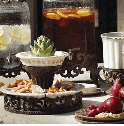 GG COLLECTION Acanthus 14 Inch Round Crudite Holder W/ Base Cream