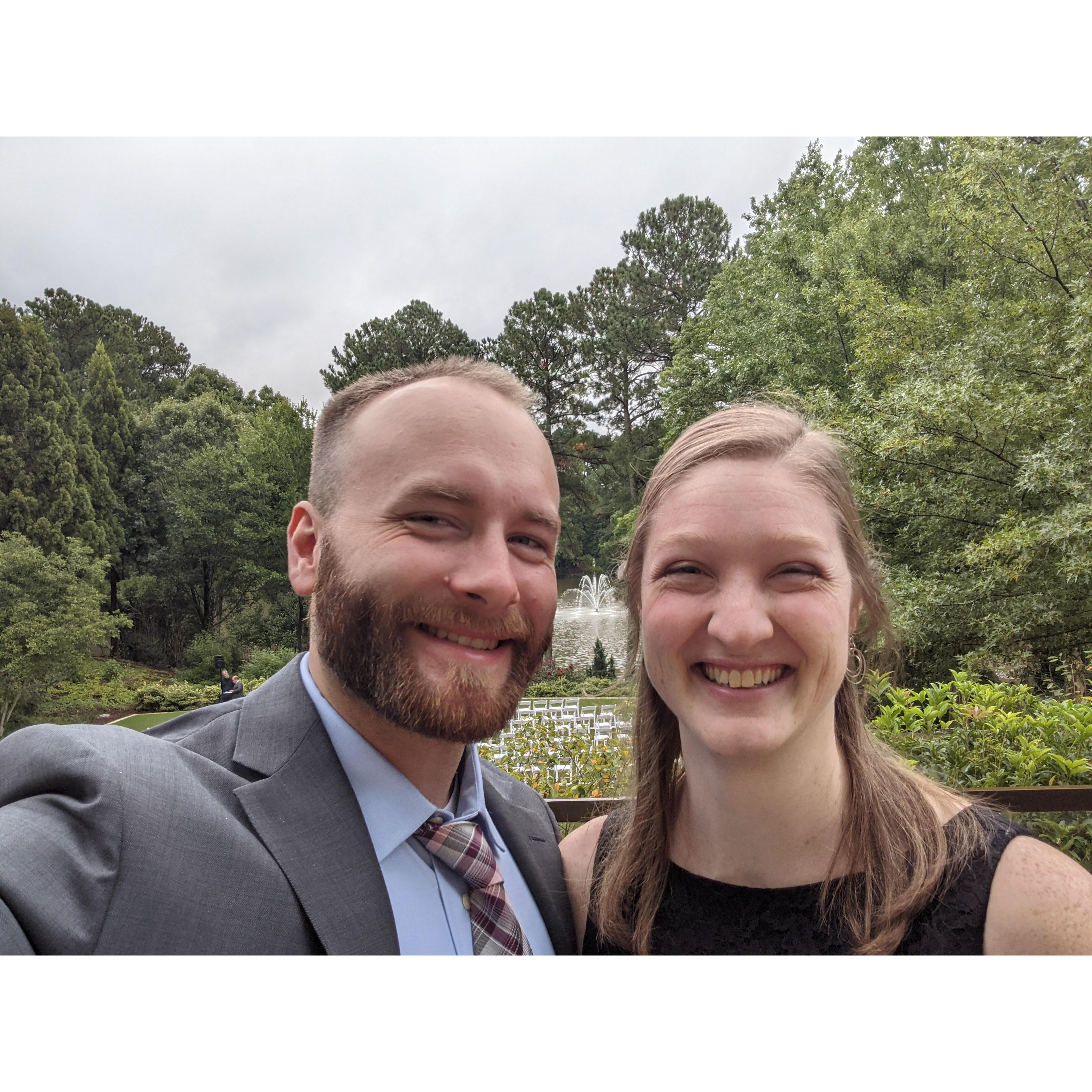 When you are dressed up for a wedding you have to take a selfie