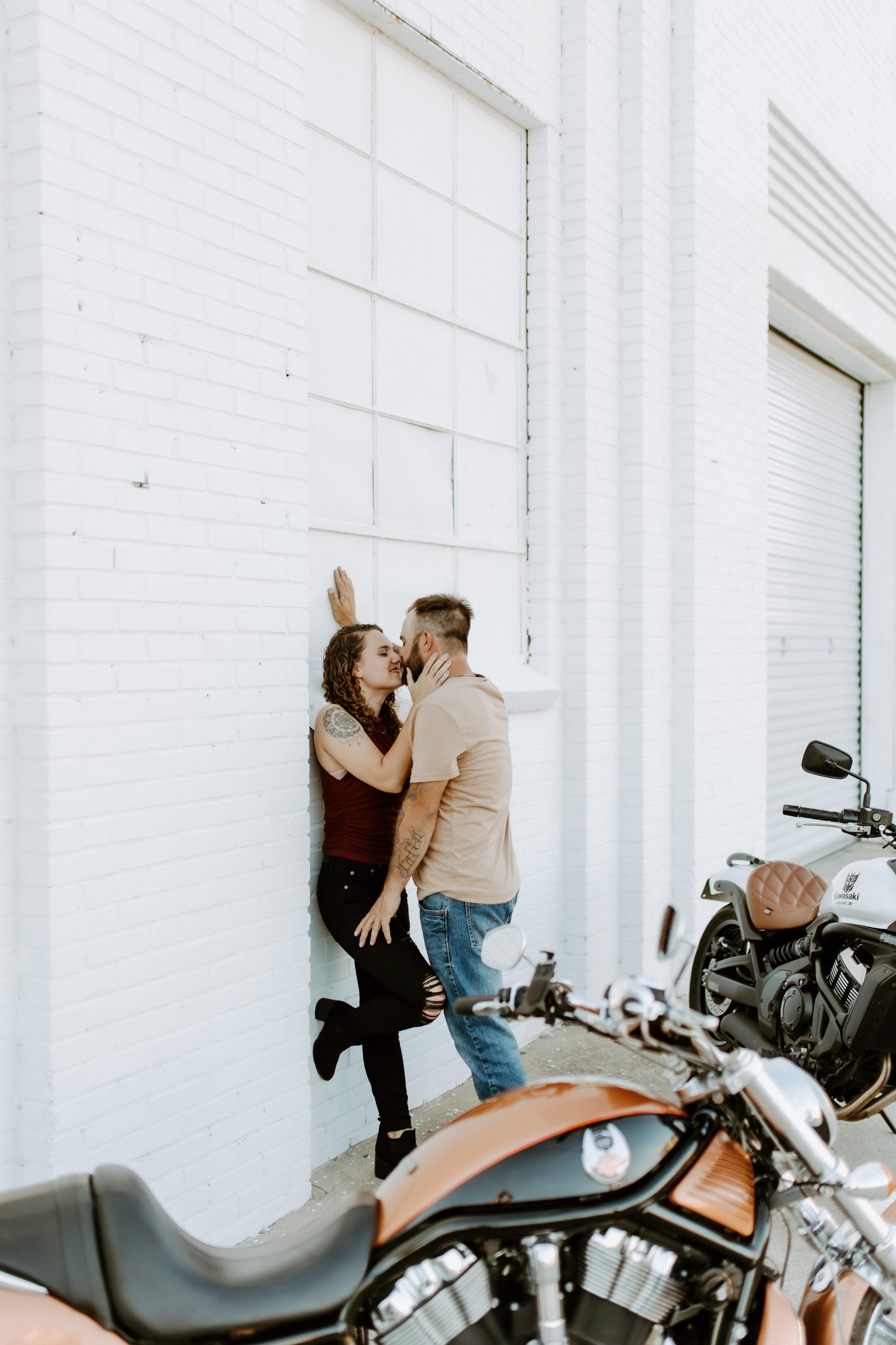 The Wedding Website of Caitlyn Thomas and Lance Entrekin