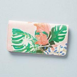 Sisters Gulassa Travel Wallet
