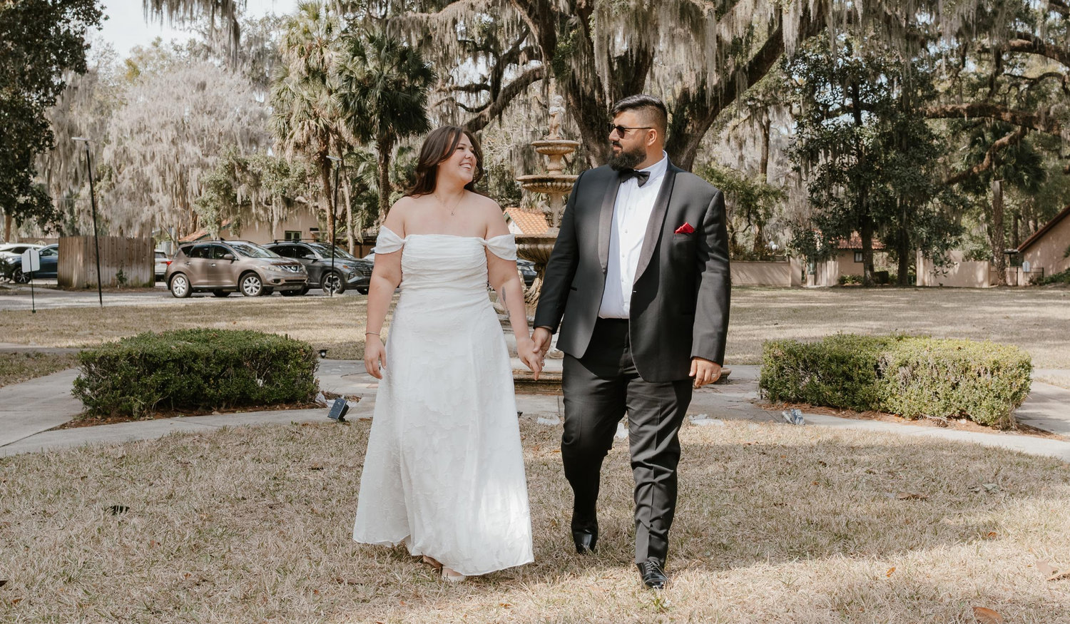 The Wedding Website of Danielle Bennett and Ayas Aldinouri