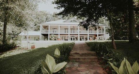 The Wedding Website of Megan Weber and Chris Heiner