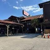 Felix's Fish Camp Restaurant