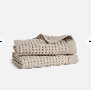 Dreamweave Waffle Hand Towels