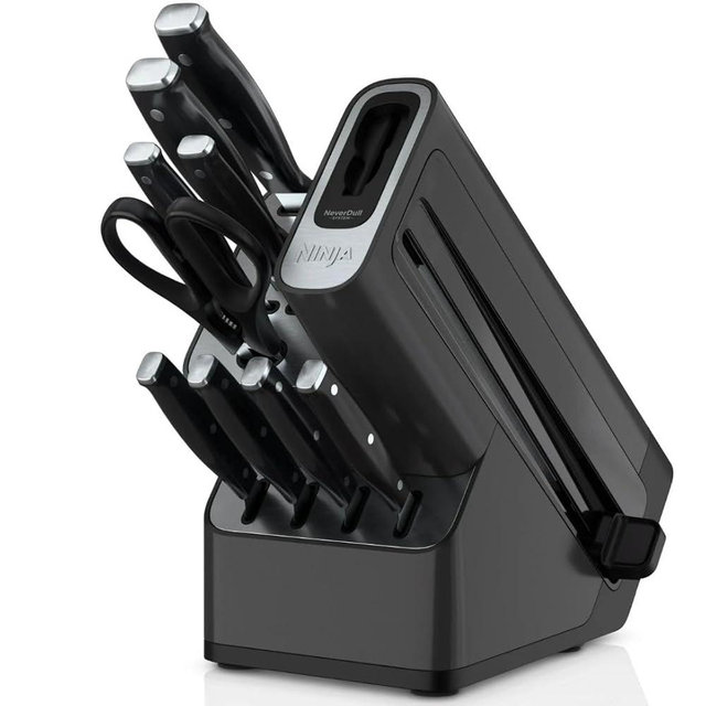 Ninja Foodi NeverDull Essential Knife System, 10-Piece Set with Built-In Sharpener, High-Carbon Stainless Steel Blades