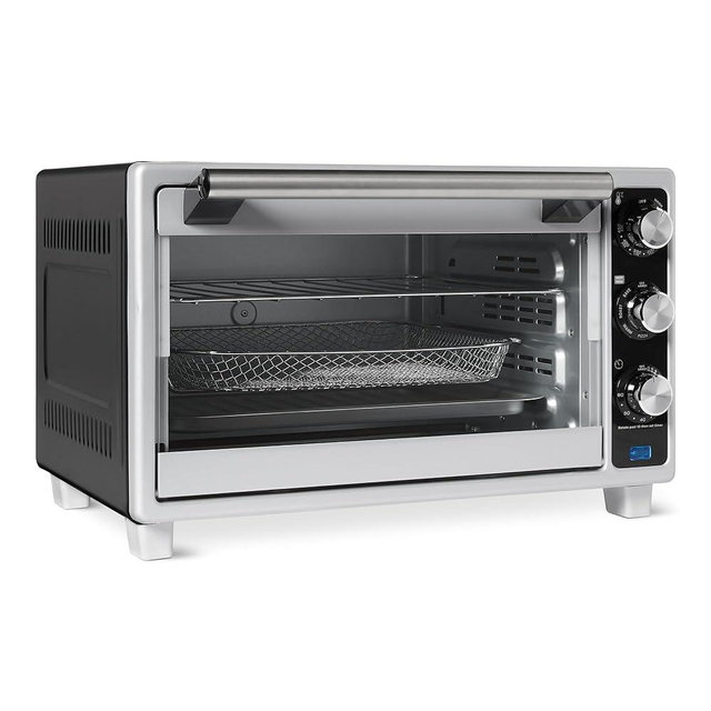 Amazon Basics 6-Slice 23-QT Toaster Oven with Built-In Air Fryer, 7-In-1 Cooking Options, 60-Min Timer & Adjustable Temperature (200℉ - 450℉), With Accessories, 1500W, Stainless Steel, Silver/Gray