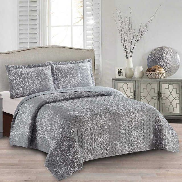 Odette Gray Oversized Coverlet Set, Luxury Printed Design Quilt, Bedspread Set - Filled Quilts - Fits Pillow top Mattresses - 3PC Set - King / Cal King Size