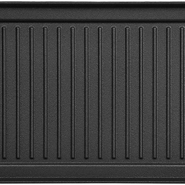AmazonBasics Pre-Seasoned Cast Iron Reversible Grill/Griddle