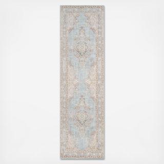 Elizabeth Runner
