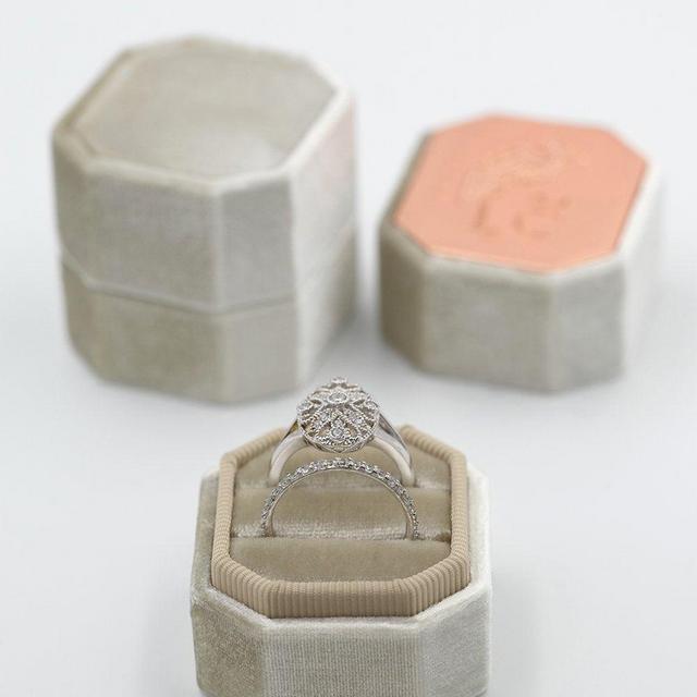 The Stella Bevel Double Ring Box