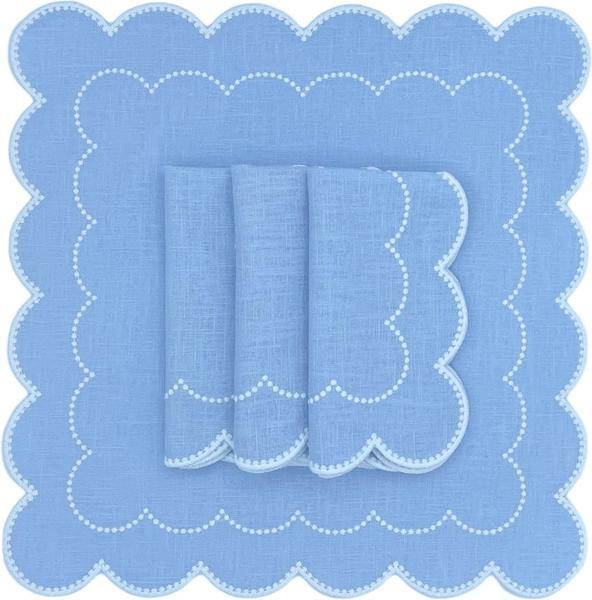 HMA DÉCOR DAISY NAPKINS, SET OF 4 | Light Blue