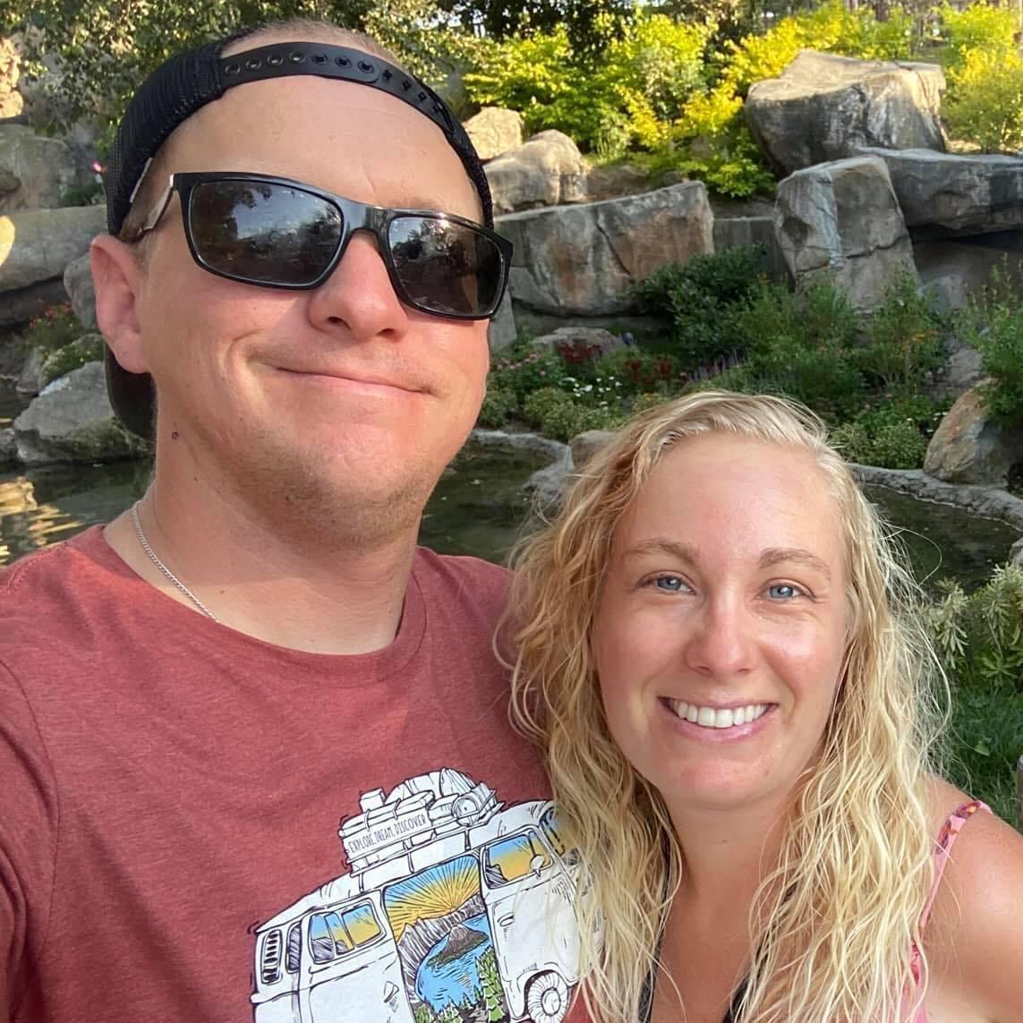 Hot day at Knotts Berry farm.