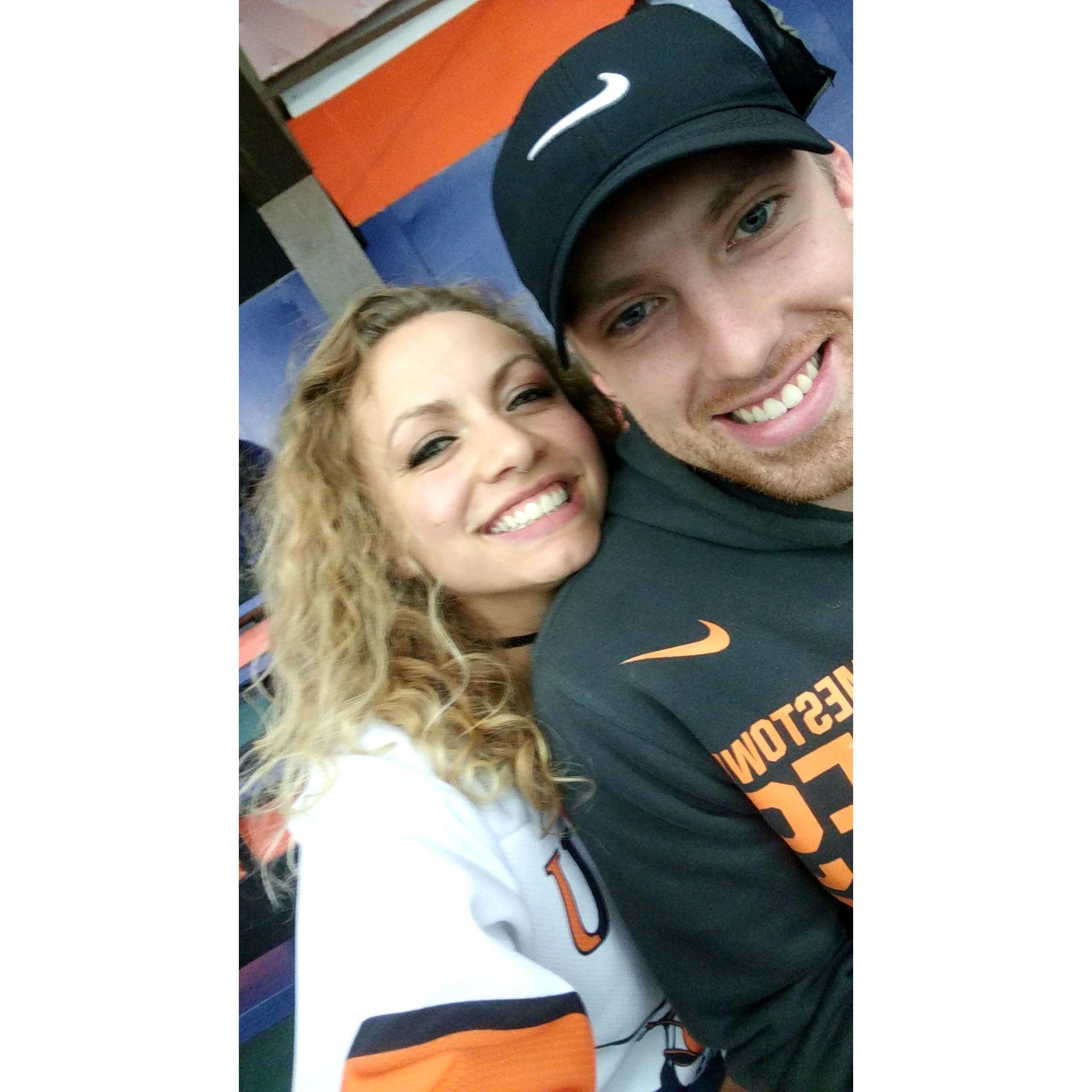 Halloween and UJ Hockey!
10.28.17