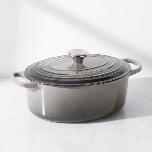 Le Creuset ® Signature Oyster 5-Qt. Oval Dutch Oven