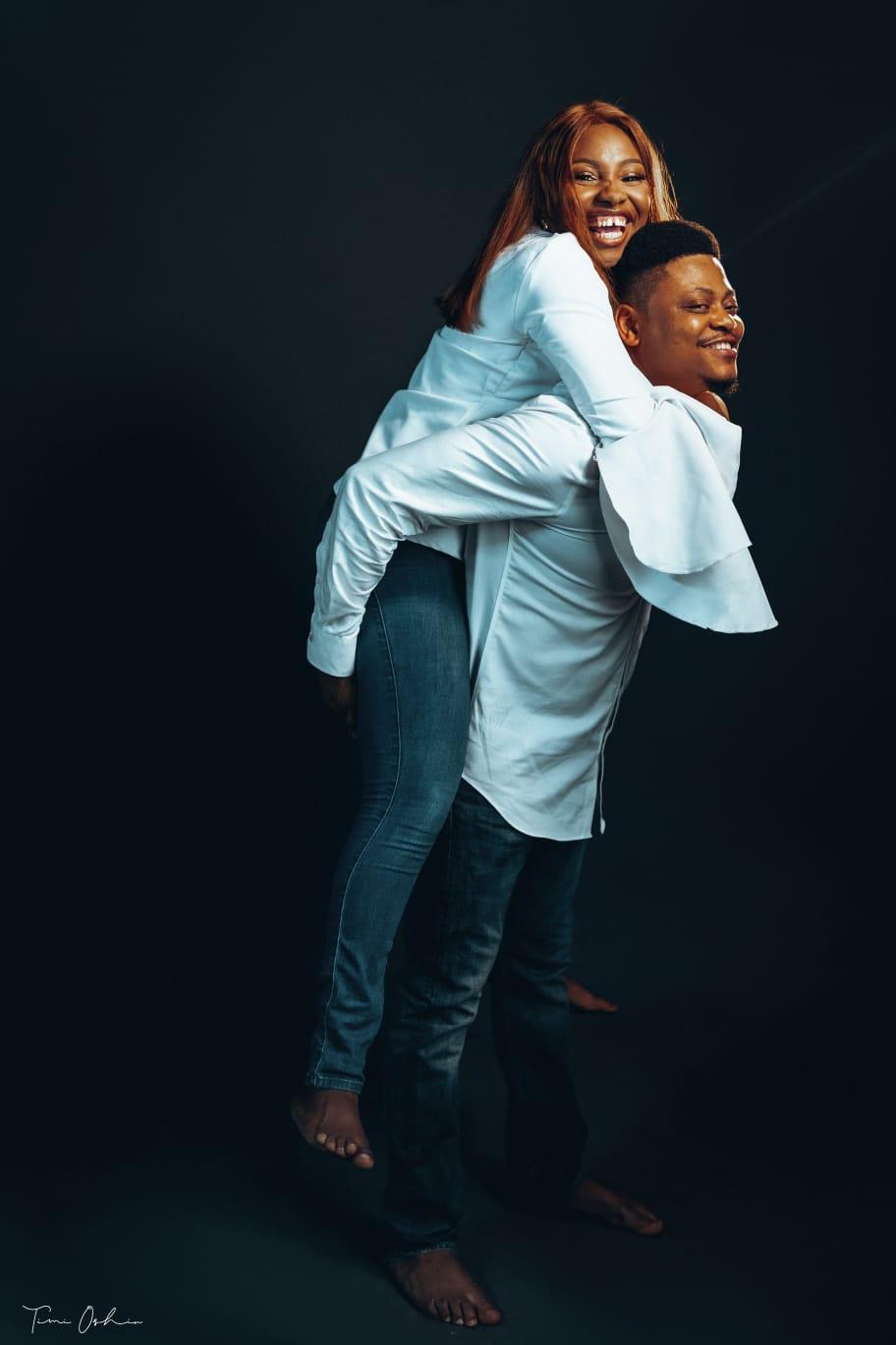 The Wedding Website of Funto Oshunmakinde and Tolu Adebisi