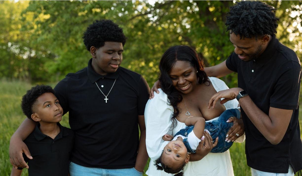 The Wedding Website of Ma’Kia Irvin and Zavian Jones