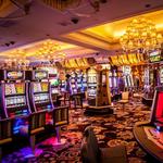 Visit a Casino | Visita un Casino
