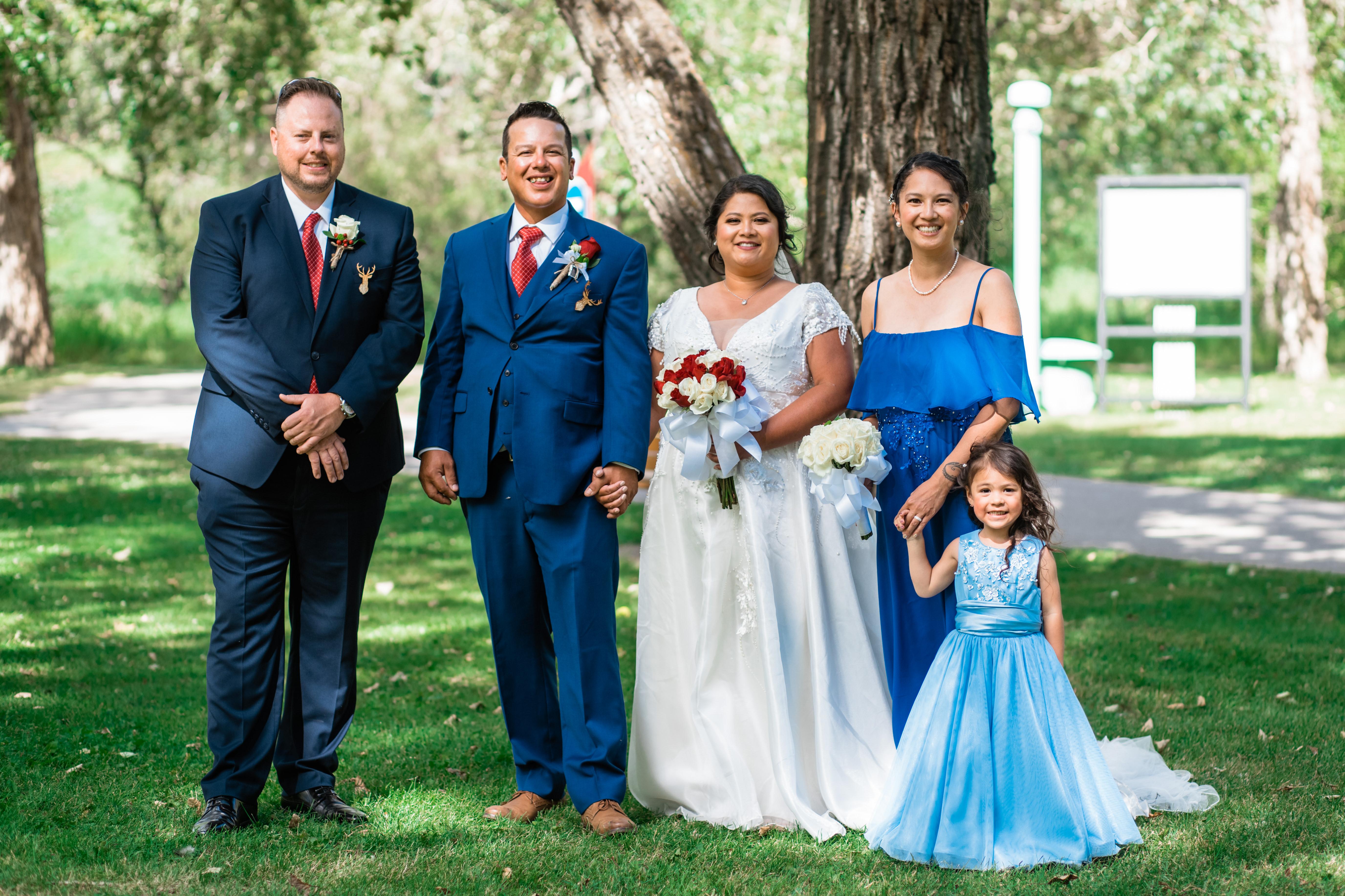 The Wedding Website of Vida Manaloto and Bob Spamola