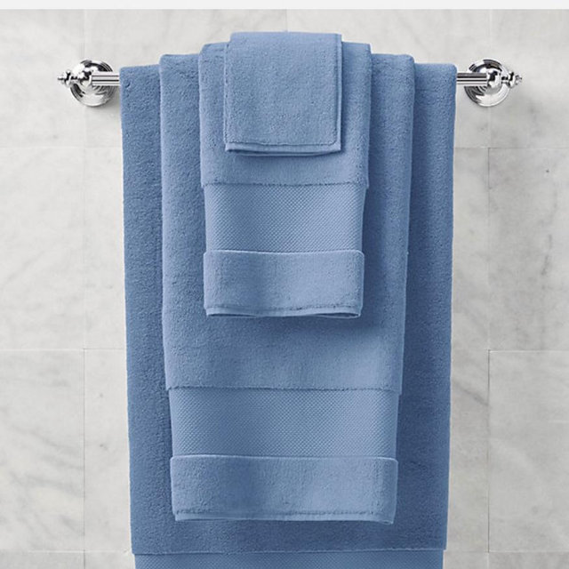 Washcloth: Frontgate Resort Collection Bath Towels: Luxurious Turkish Cotton & Superior Absorbency