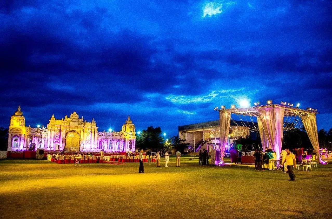 The Wedding Website of Parth Chaturvedi and Shaivya Jha