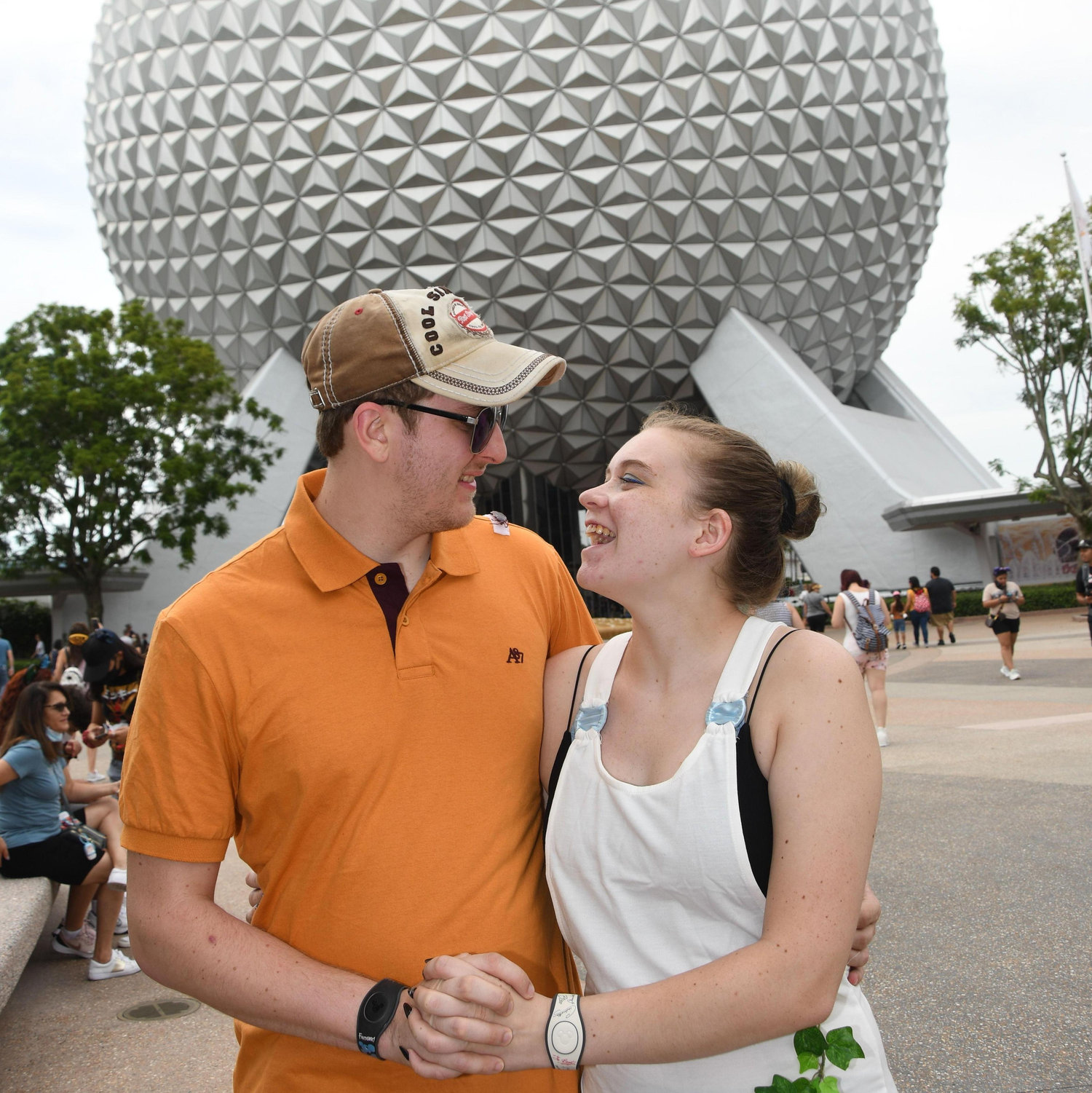Disneybounding as Wall-e and Eve