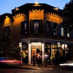 Lindey's