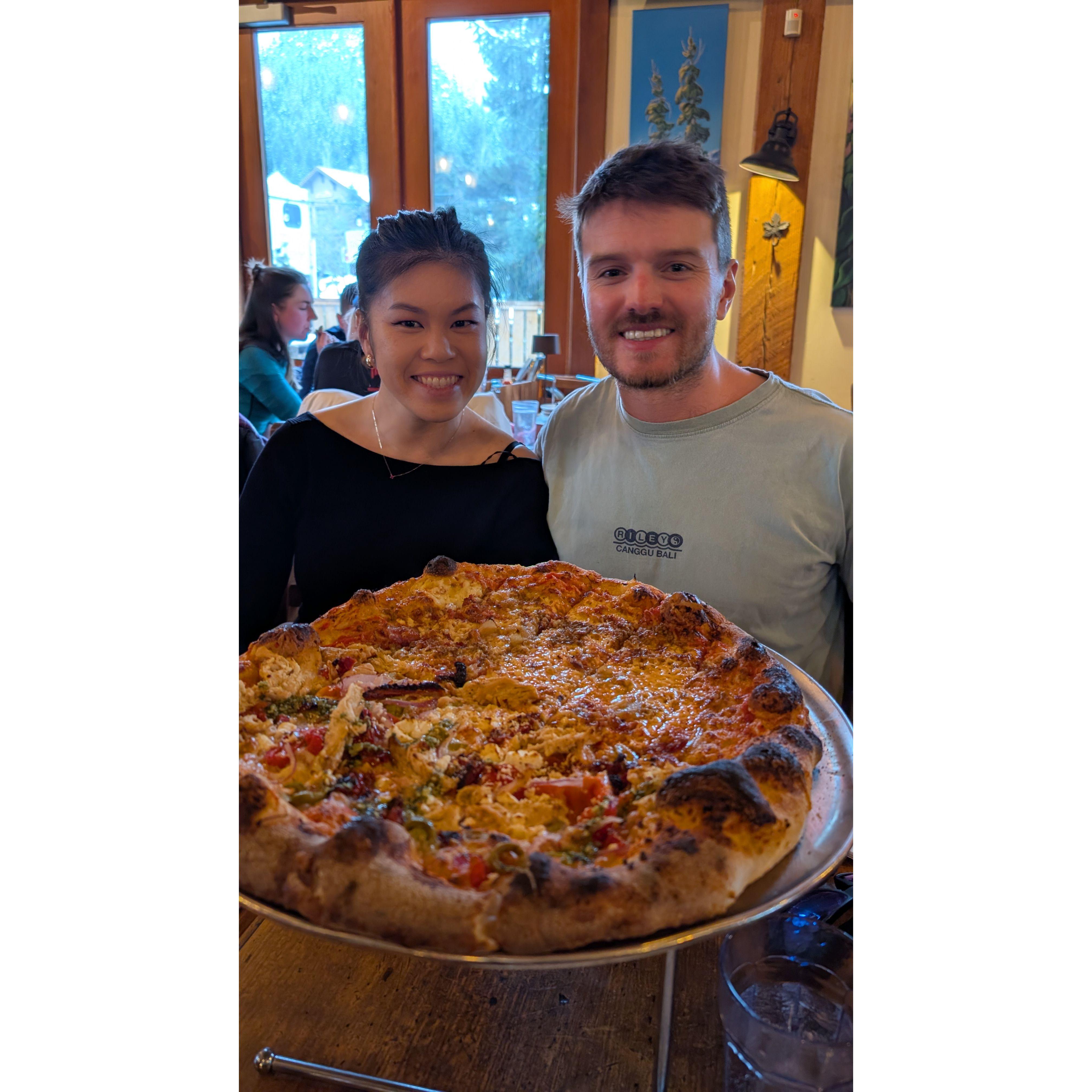 pizza! p-i-z-z-a