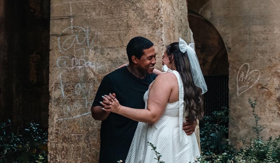 The Wedding Website of Lauren Steele and Devin Helms