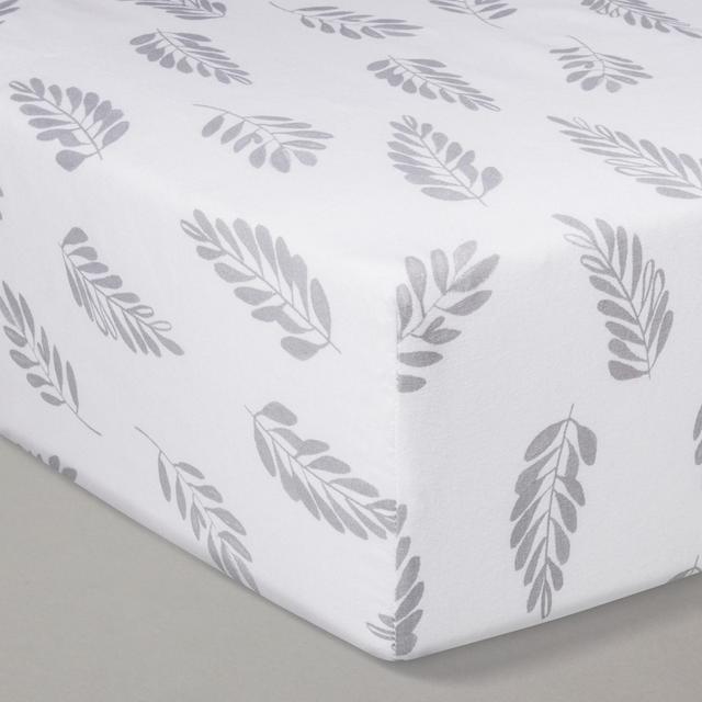 Crib Fitted Sheet - Cloud Island™ White/Gray