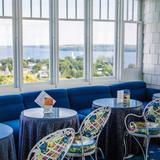 Cupola Bar