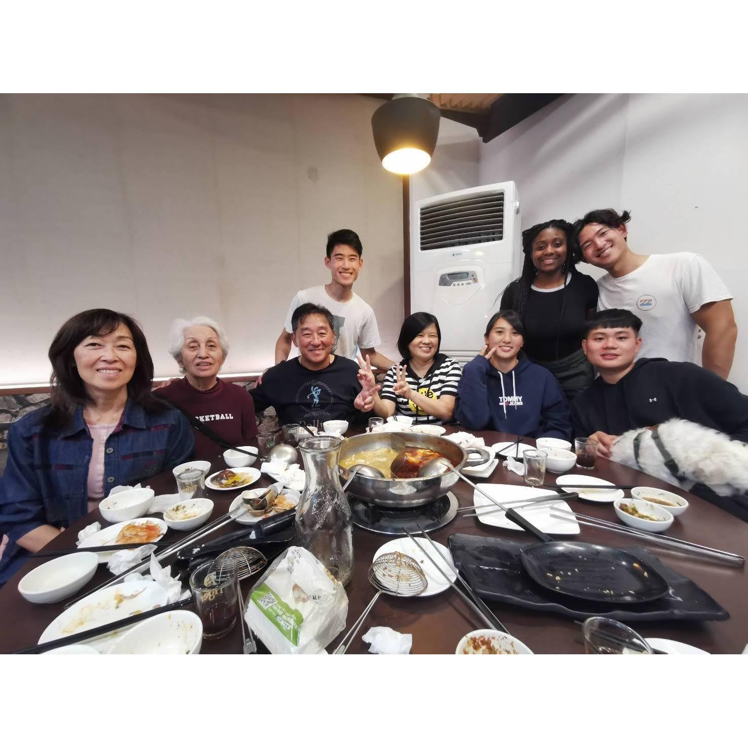 Tim and Arnelle visit Tim's family in Taiwan!