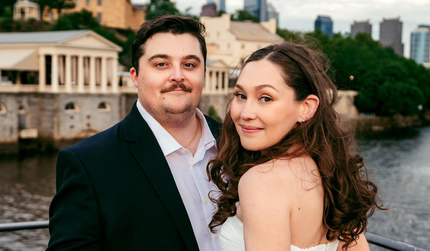 The Wedding Website of Allison Burns and Ryan Molloy