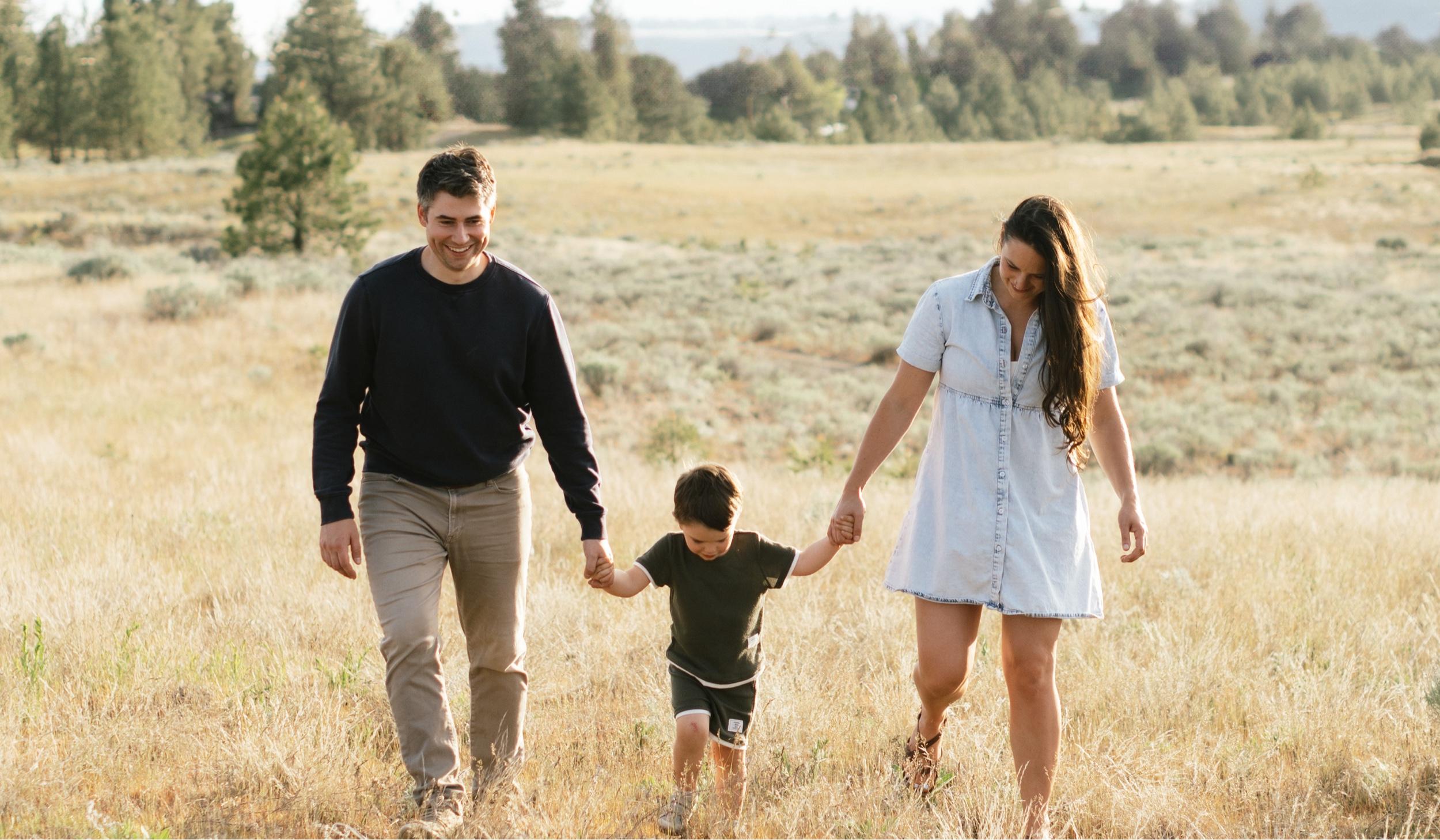 The Wedding Website of Nora Comito and Jorden Lindquist