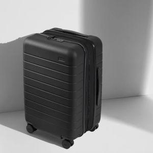 Expandable Suitcases: Carry-On Flex in Jet Black | Away