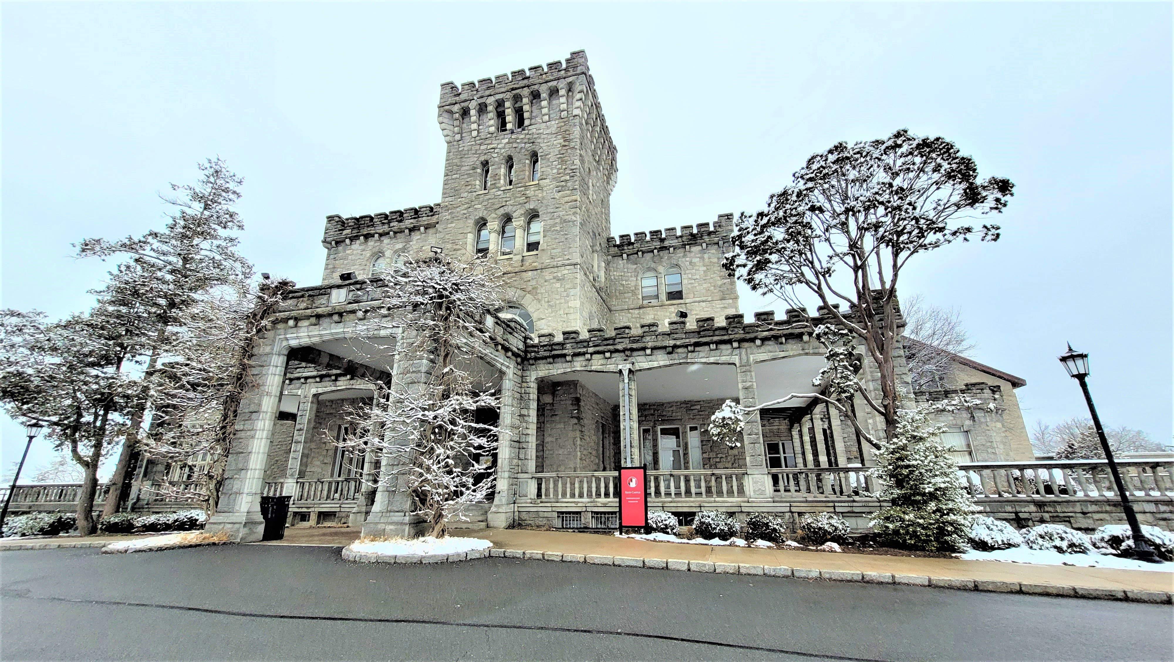 The Wedding Website of Carolyn Lawler and Marc DiFrancia