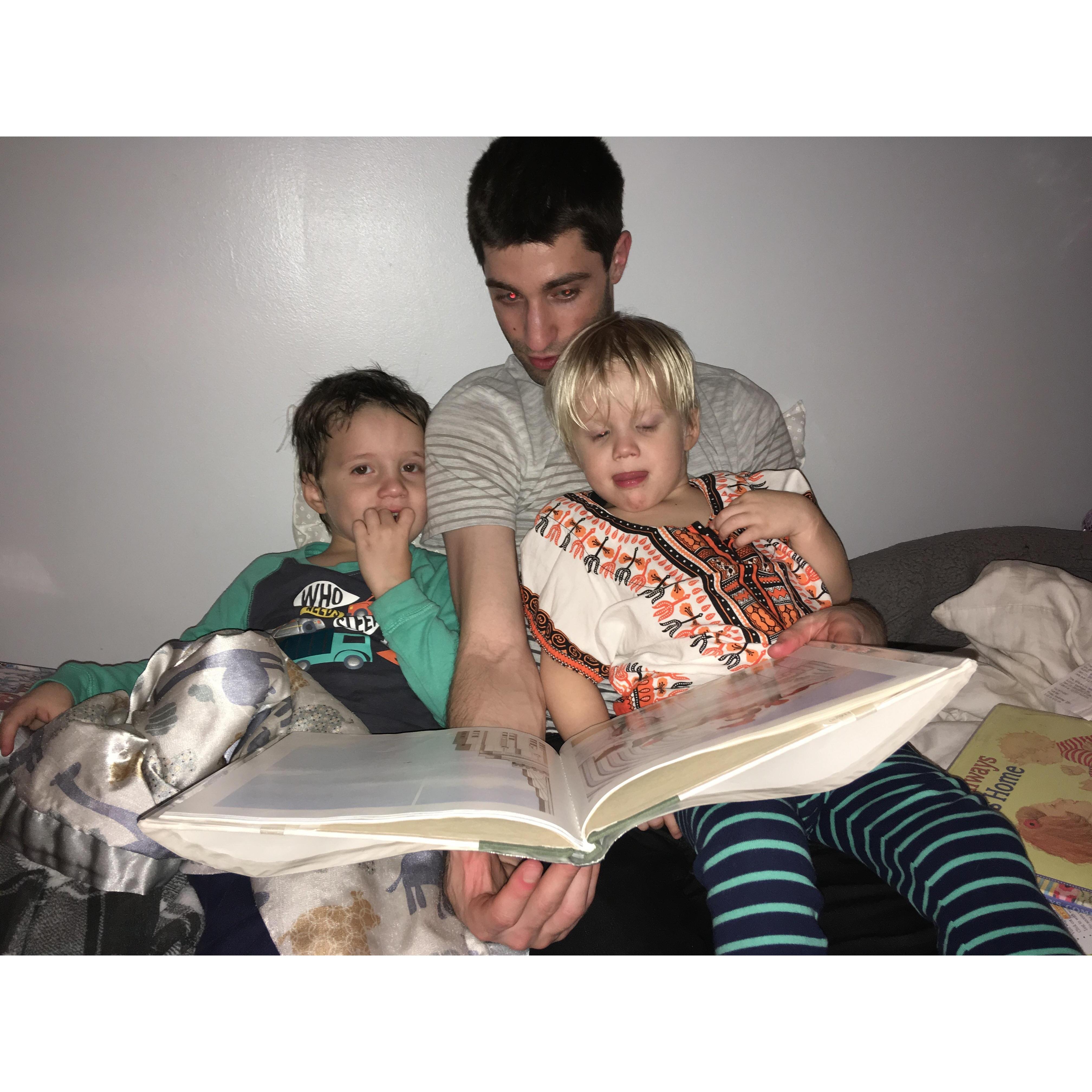 Storytime with their soon-to-be Daddy