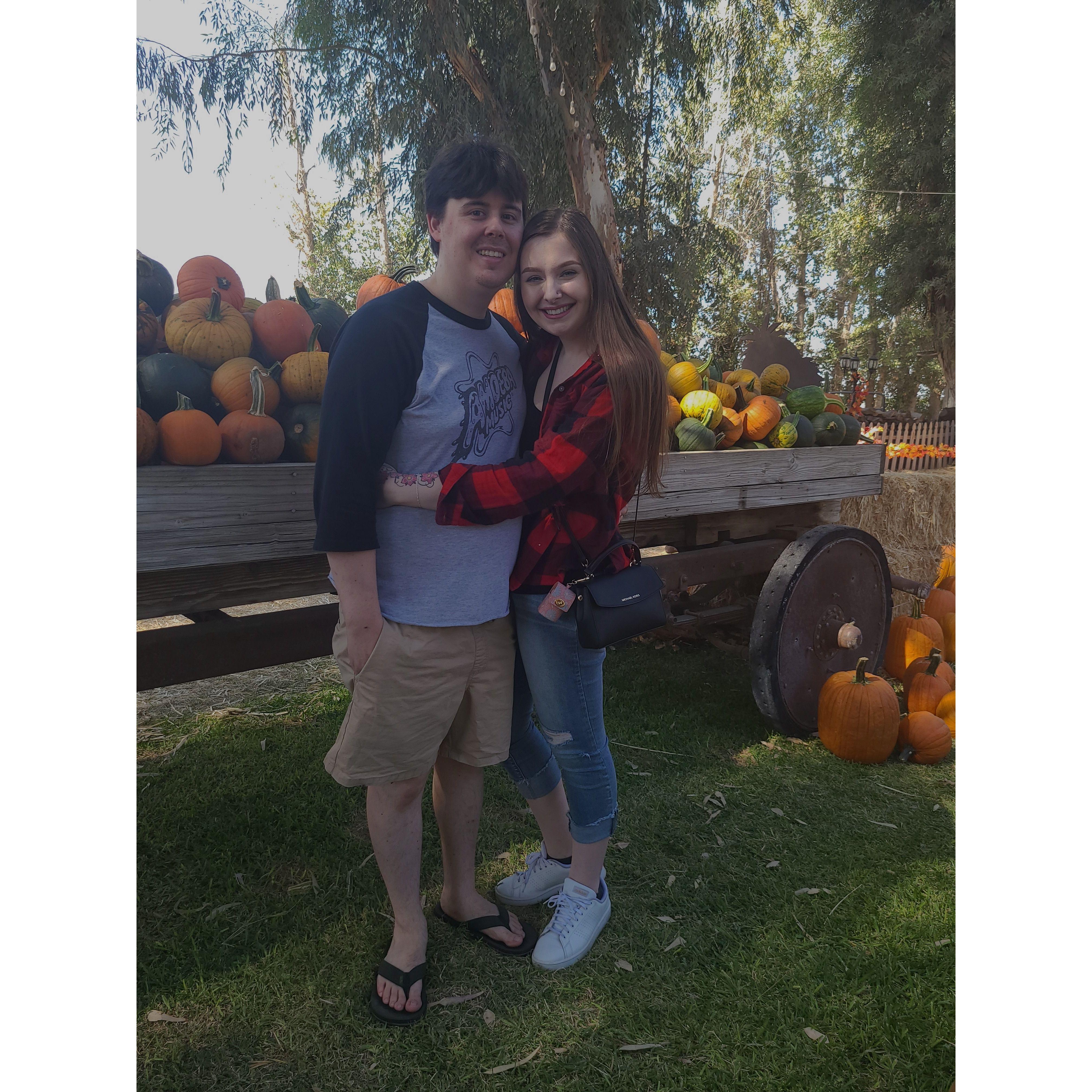 California sunshine, family love, and memories with you; the perfect combo.