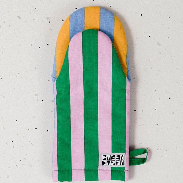 Dusen Dusen Berry Stripe Oven Mitt